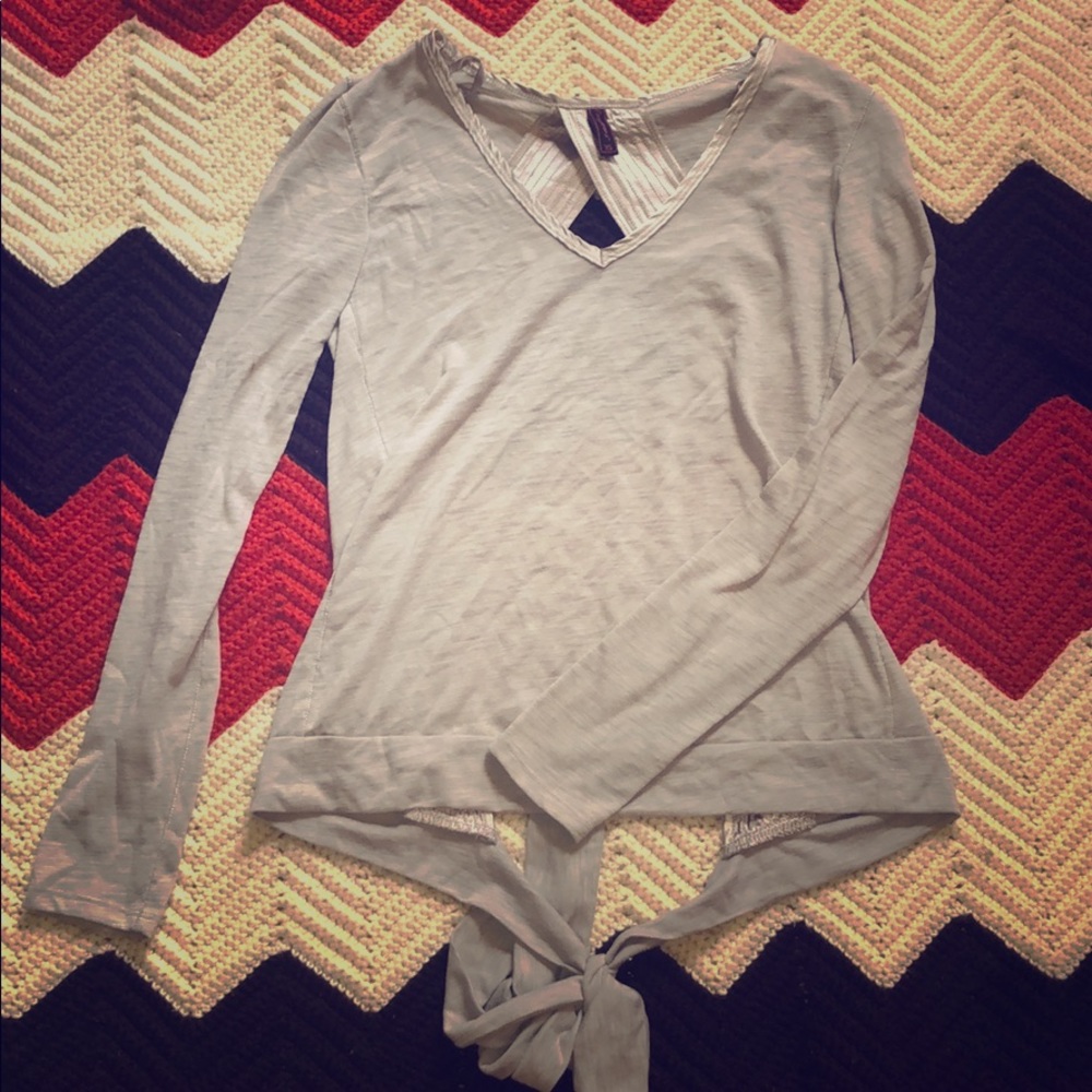 Long sleeve with open back super cute on!!